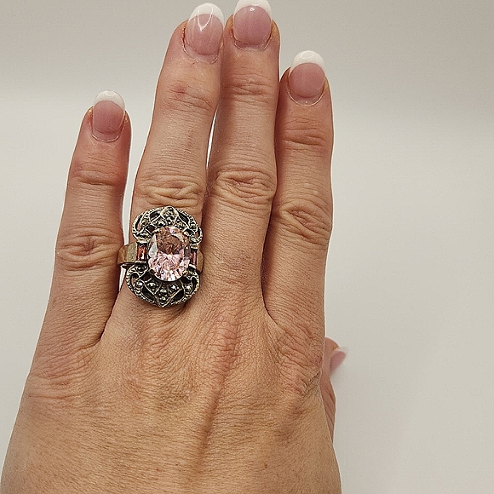 Vintage Pink Center Stone And Garnet Side Stones, Marcasite 925 Silver Ring